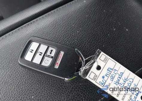 2019 Honda Civic Sport z USA, uszkodzony, nr VIN 2HGFC2F8XKH542071